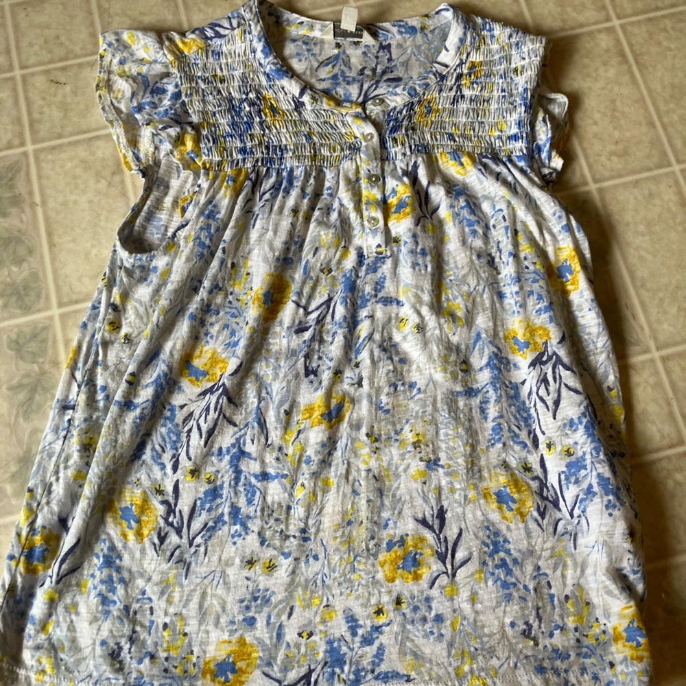 Lucky‎ Brand Blue Yellow Floral Smocked Bodice Ruffle Sleeve Top